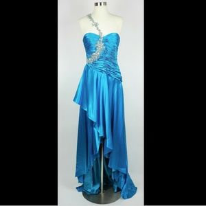TIFFANY DESIGN Blue one shoulder formal dress gown